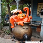 Disneyland 09 - 201009 - Halloween